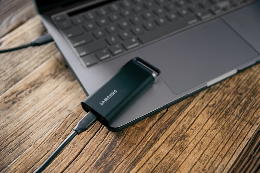 Photo Laptop charging issue