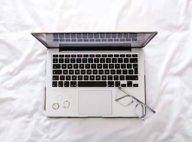 Photo Laptop cleaning frequency