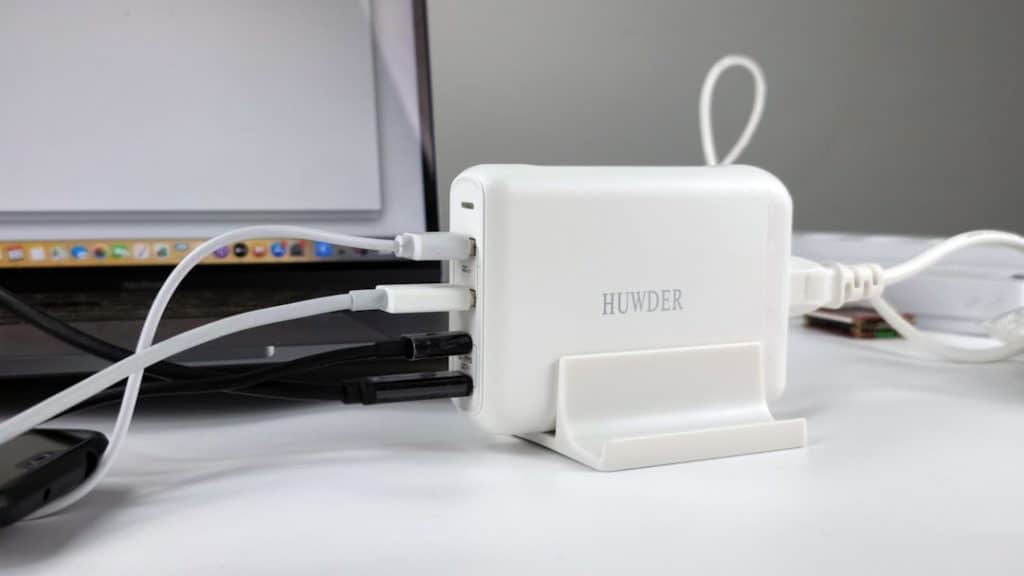 Photo Laptop power stabilizer